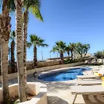 Aqueduct Boutique Hotel 3*