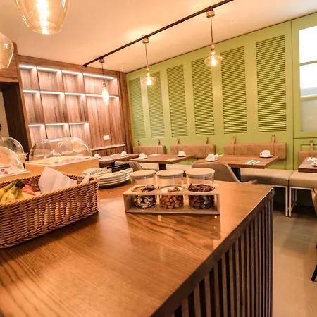 Aqueduct Boutique B&B 酒店
