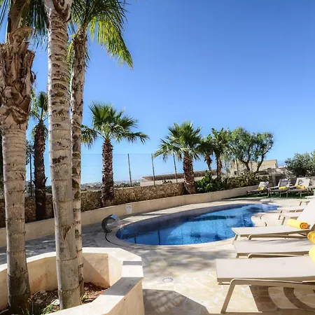 Aqueduct Boutique Hotel *