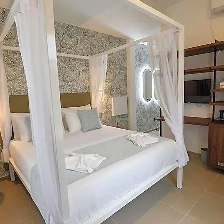 Aqueduct Boutique B&B Hotel
