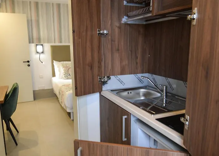 Aqueduct Boutique 3*