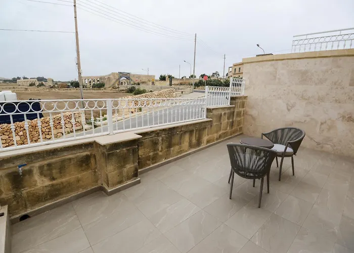 Aqueduct Boutique Hotel 3*